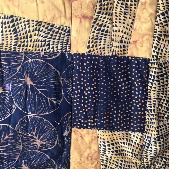 Handmade Quilt - Picture 2 of 16